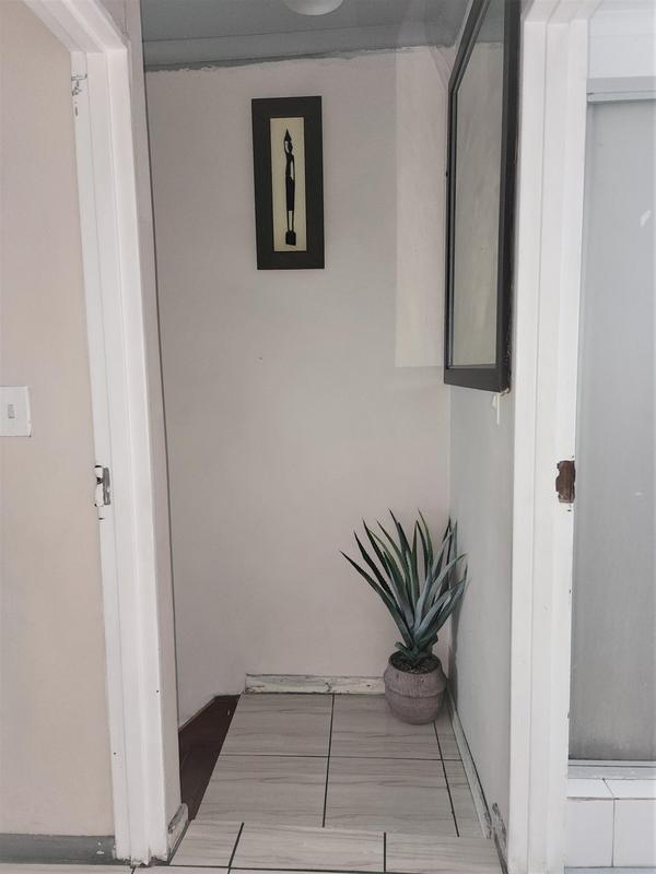 2 Bedroom Property for Sale in Parow Western Cape